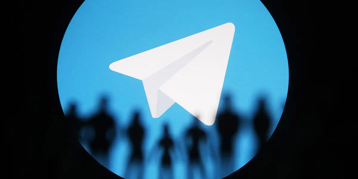 Filter WhatsApp group message data before WhatsApp Cloud Control follower marketing